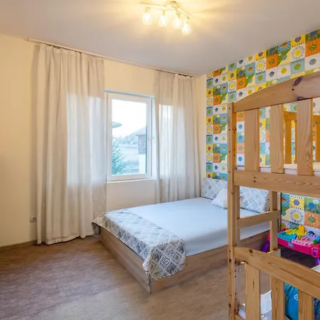 Case de vacanță ибър в комплекс къщетата Raduil