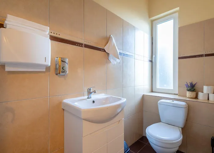 ибър село 度假居 Raduil